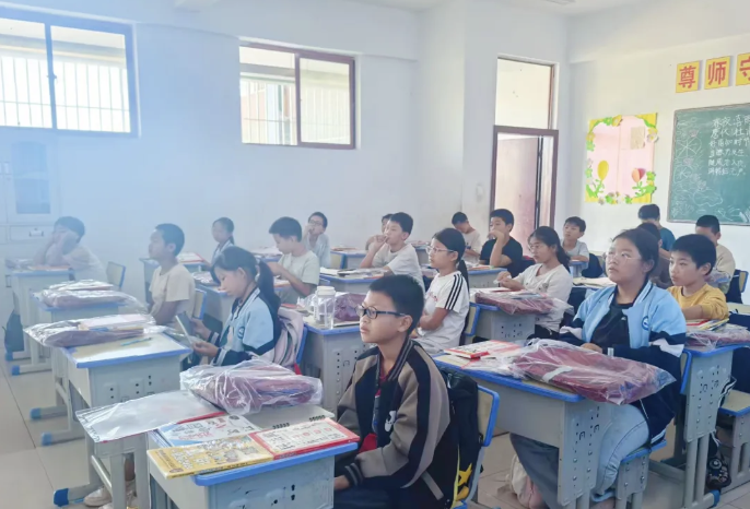 护航成长·法佑未来｜弘齐律所毛佳乐律师为云南金瑞小学开展线上公益普法讲座护航成长·法佑未来｜弘齐律所毛佳乐律师为云南金瑞小学开展线上公益普法讲座