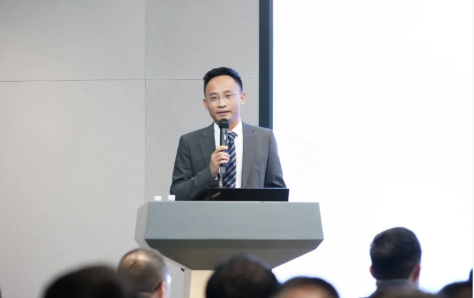 弘齐新闻｜我所高级合伙人李洪科律师为郎酒集团开展年度法律法规专题培训，共筑企业合规发展防线